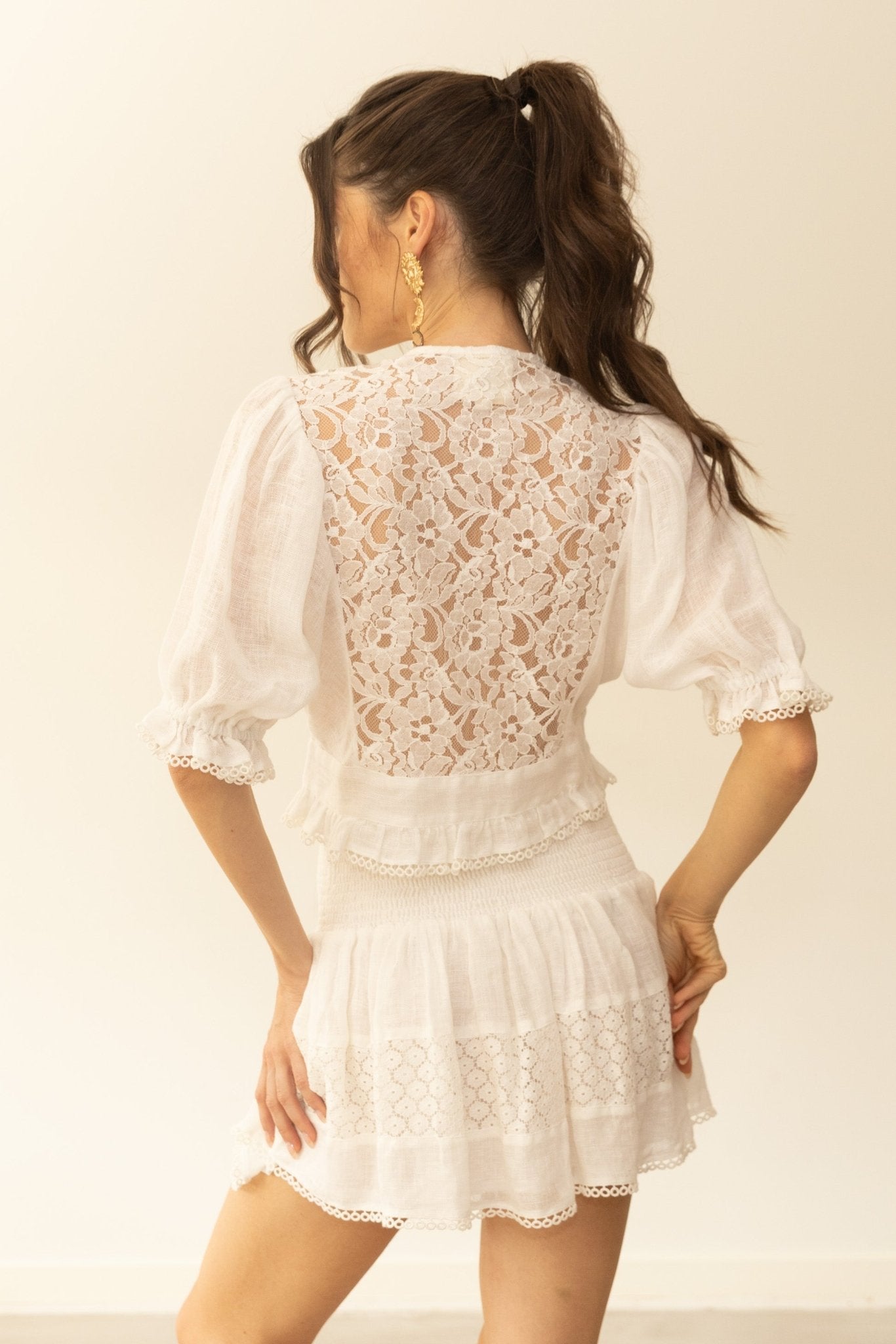 KANAN LACE & LINEN BALOON SLV TOP