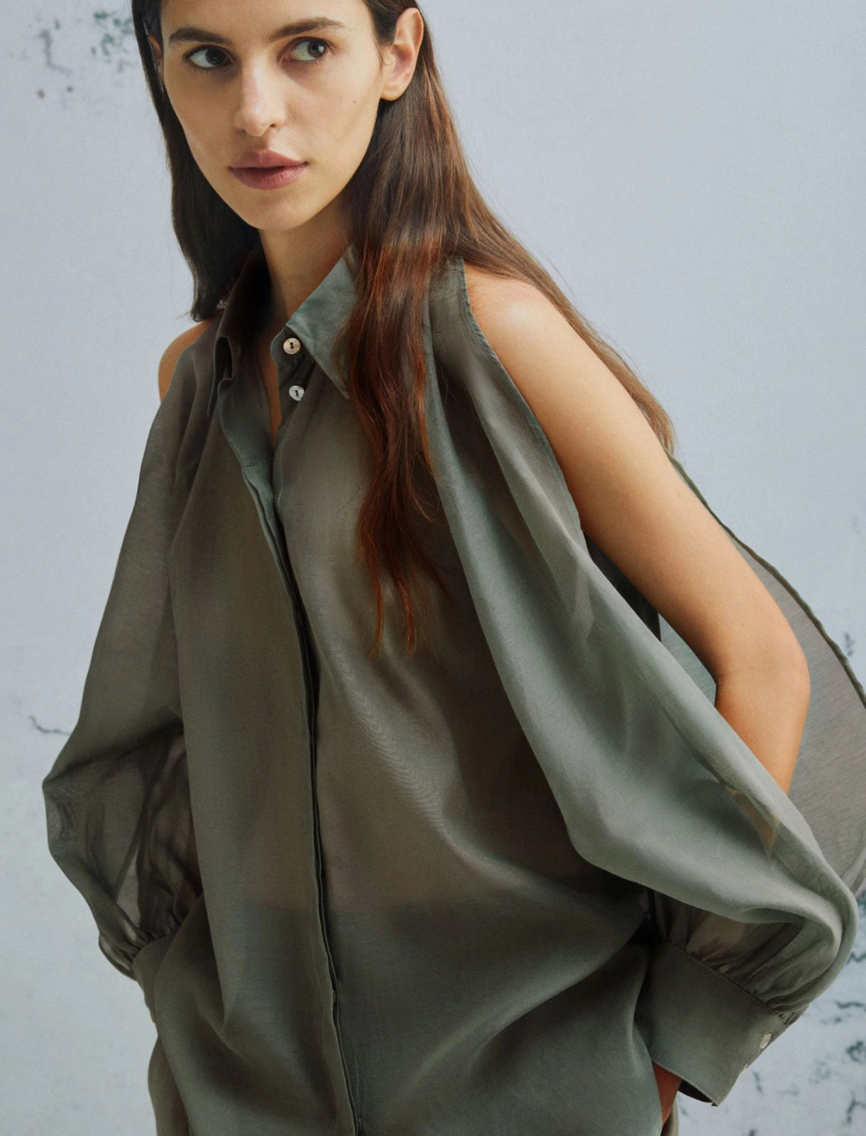 COLD SHOULDER SILK VOILE TOP