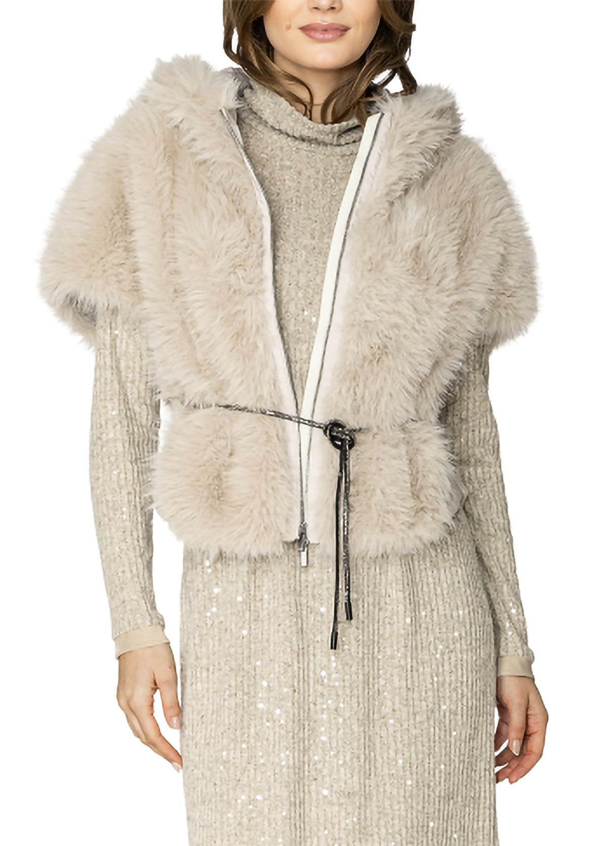 FUR VEST