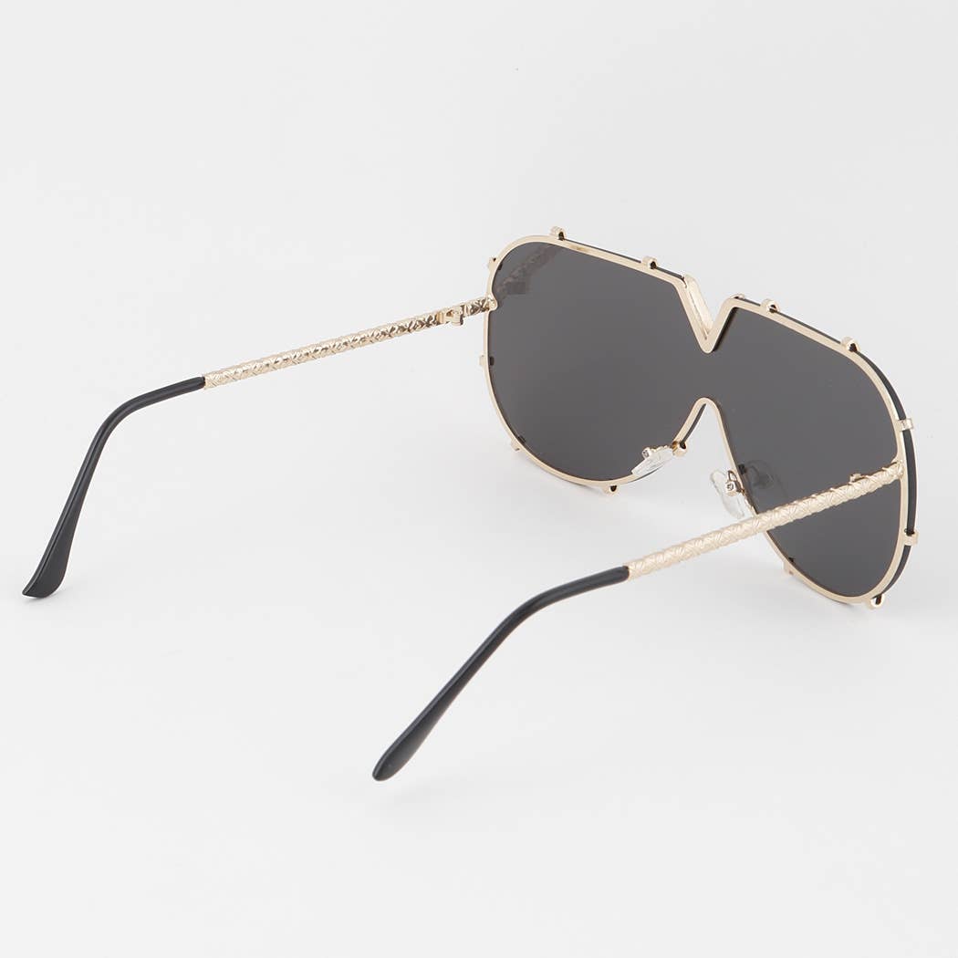 V Frame Gradient Sunglasses: MIX