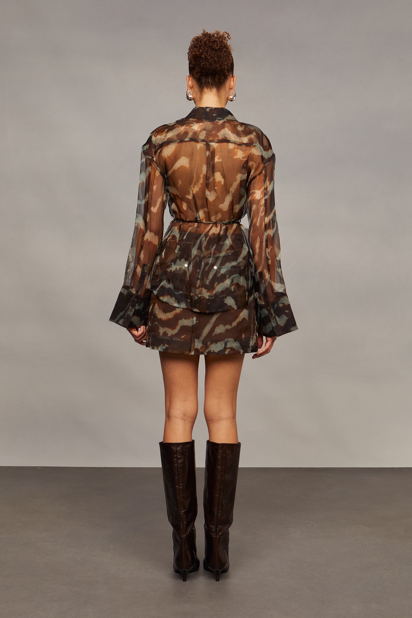 CLEA SHEER PRINT SILK BLOUSE