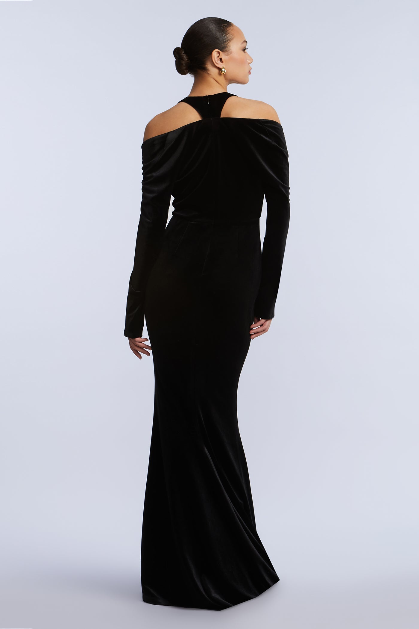 LONG SLEEVE HALTER VELVET GOWN