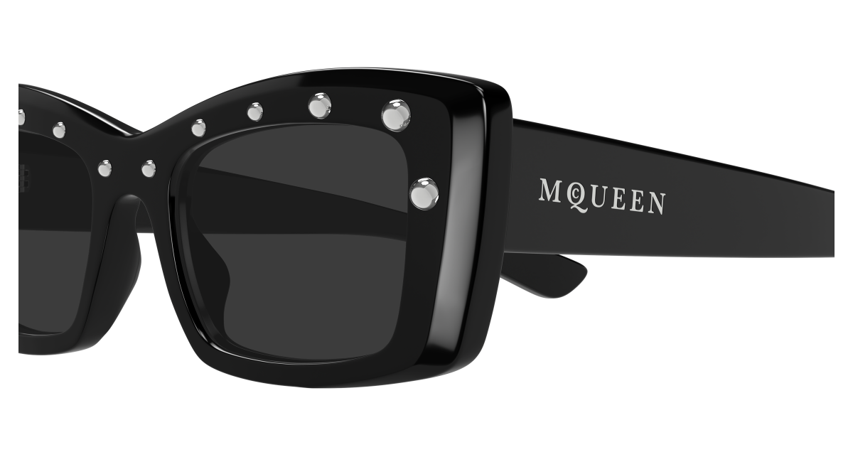 AM BOLD FRONT STUDS SUNGLASSES
