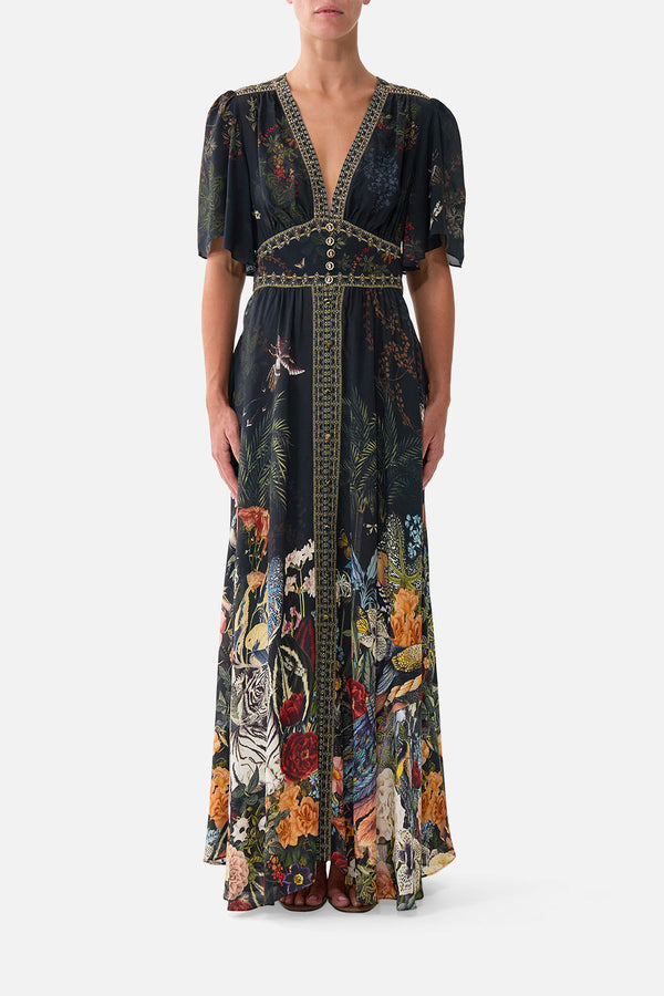 SHAPED DRESS W/ FLUTTER SLEEVES