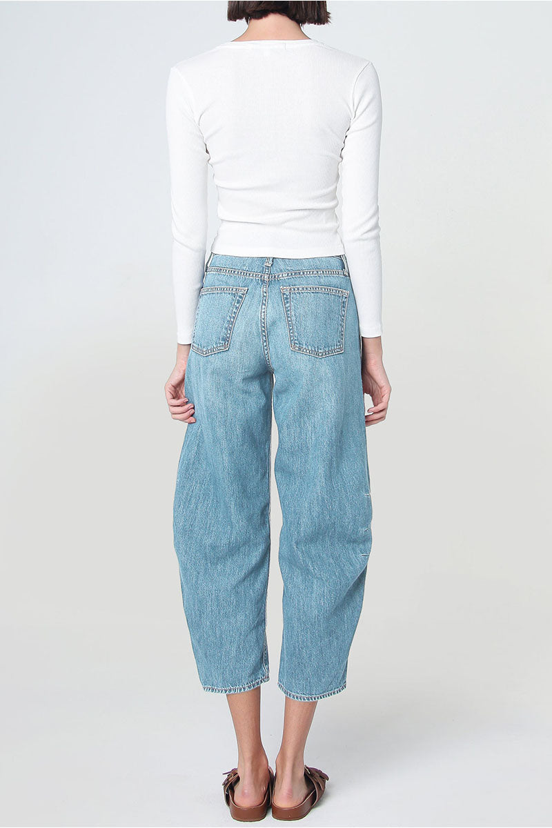 AVA FLUTTER SLUNG FIT JEANS