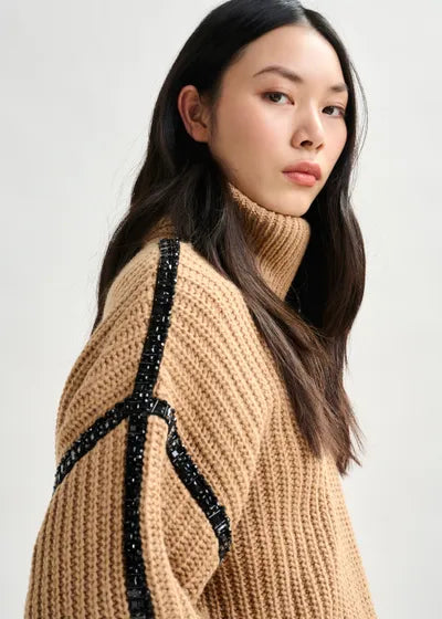 INDSAY EMBELLISHED PULLOVER