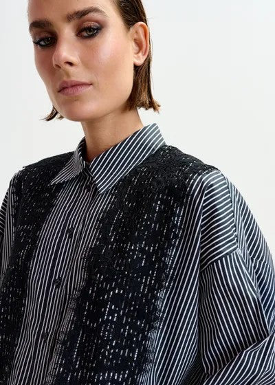 ISAN LACE TRIM SHIRT