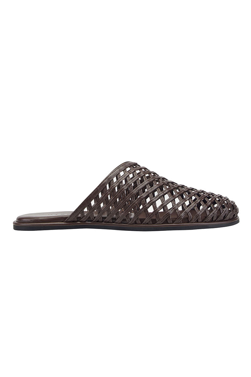 LYNZI WOVEN FLAT