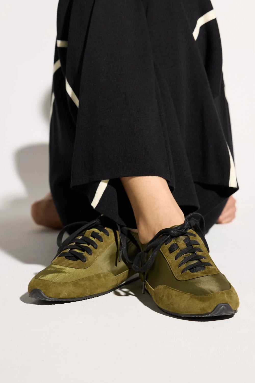 METRO SNEAKER