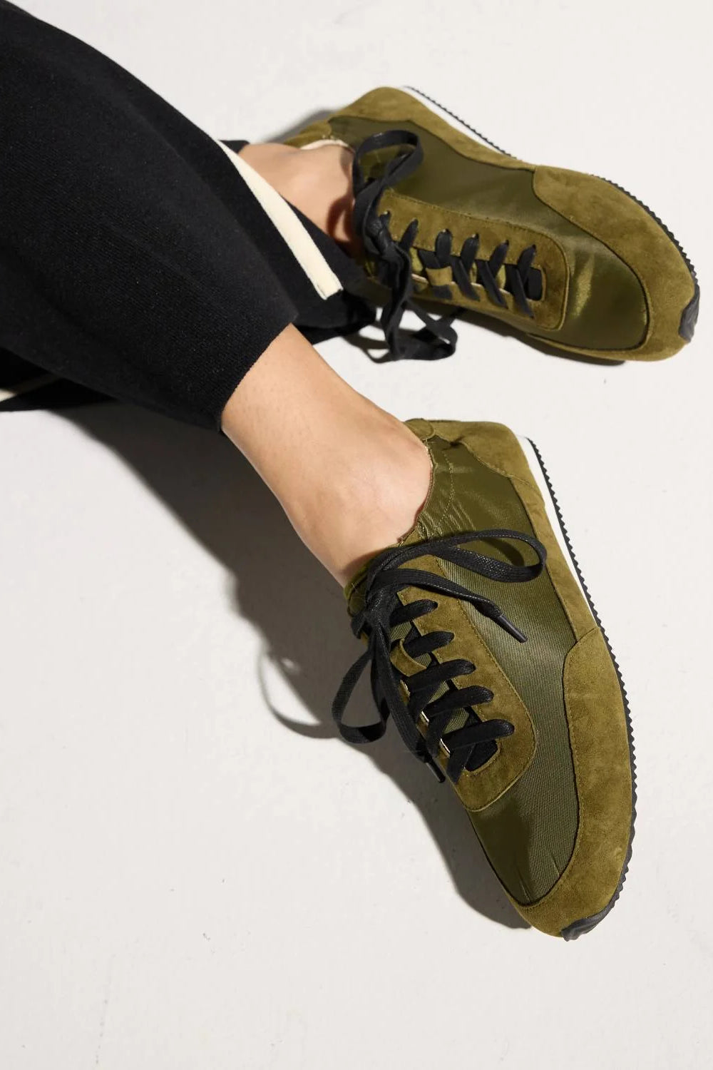 METRO SNEAKER