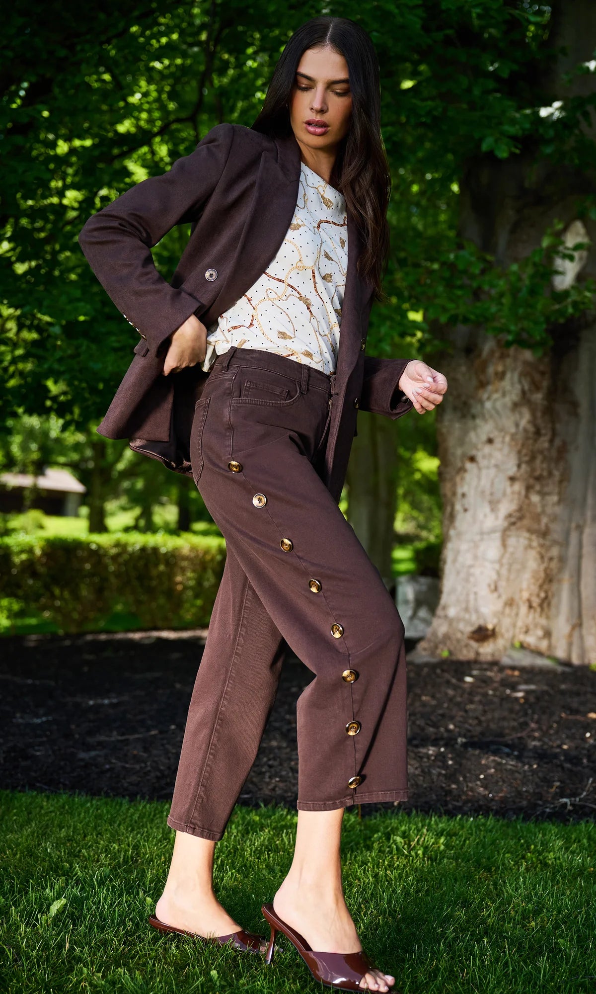 LARK BUTTON JEANS