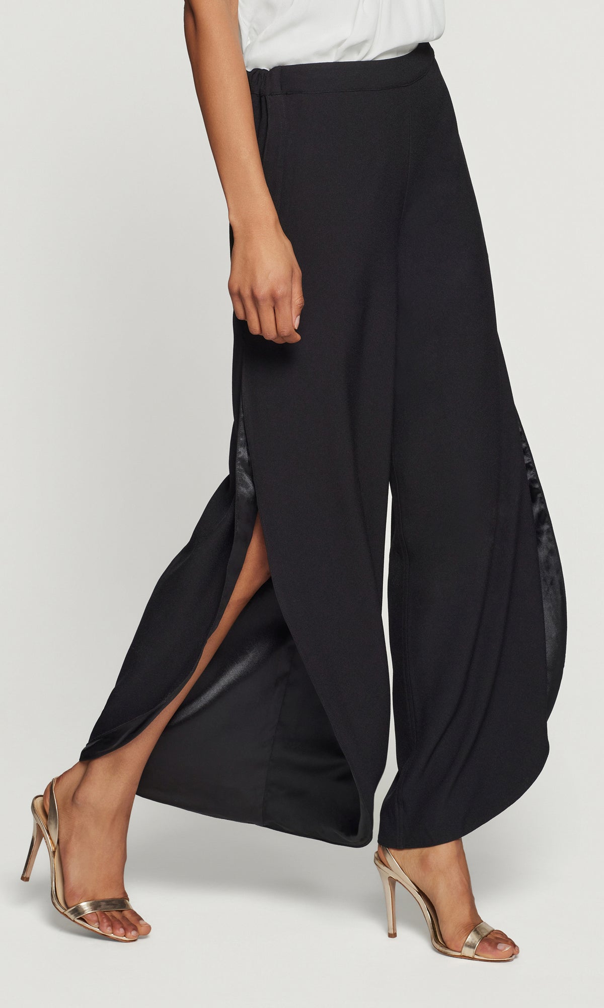 SHAY LIGHTWEIGHT CREPE PANTS