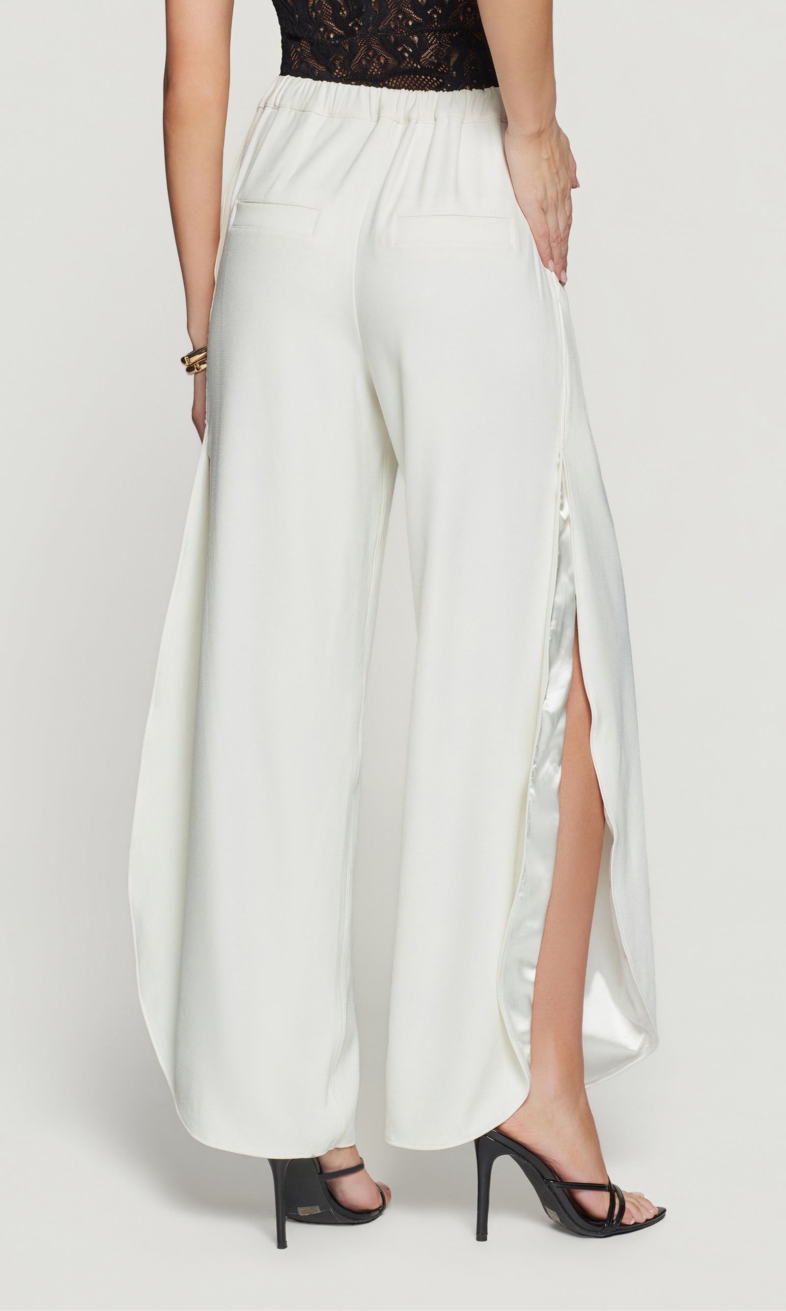 SHAY LIGHTWEIGHT CREPE PANTS