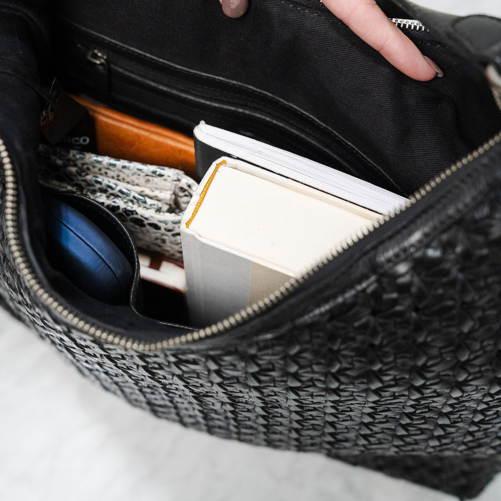 ISABEL LEATHER SHOULDER BAG