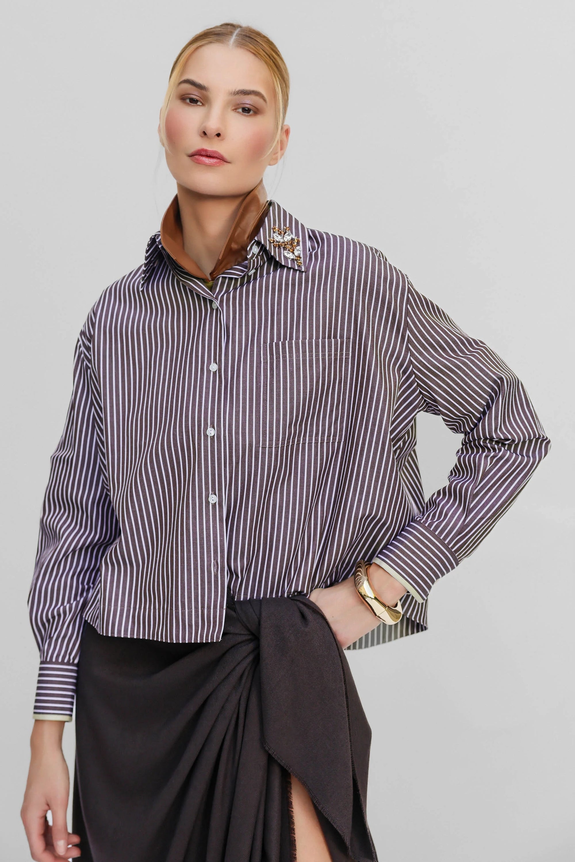 ECHO CRYSTAL COLLAR SHIRT