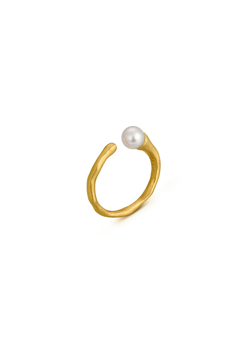 ECLAT RING WITH PEARL