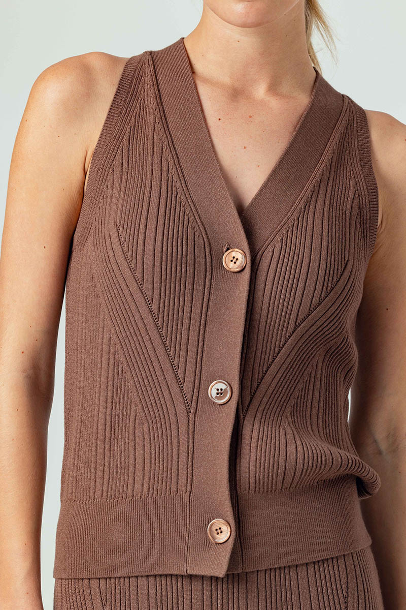 SUNDAYS - Ziva Vest - Tuni